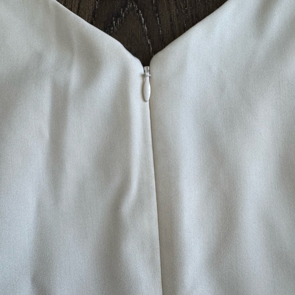 Banana Republic Sheath dress. Women’s size 8.  Black and white diamond design. - Picture 7 of 7